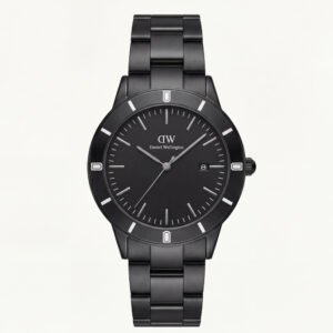 All-Black Minimalist Stainless Steel Men's Watch